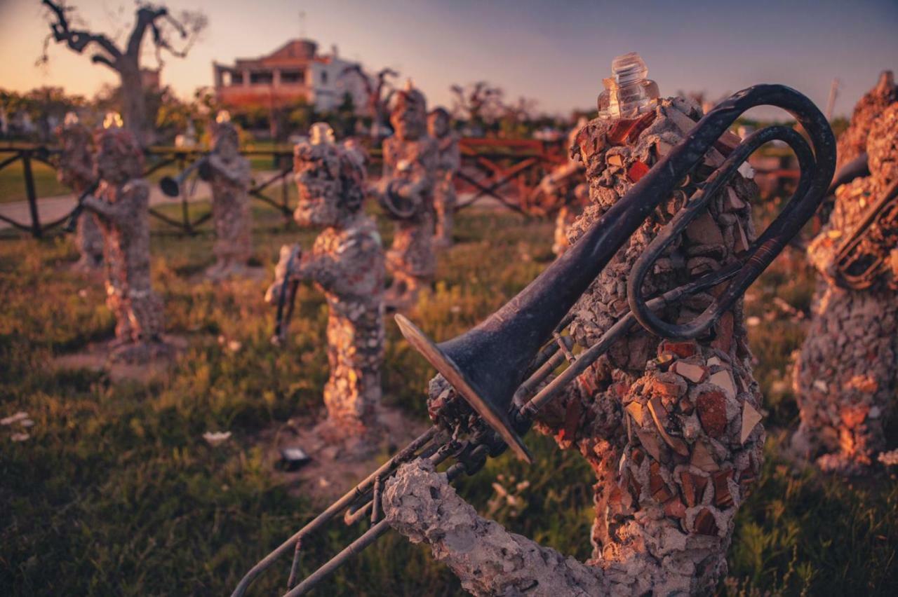 Agriturismo Li Calizzi Arte E Natura Novoli Exterior foto